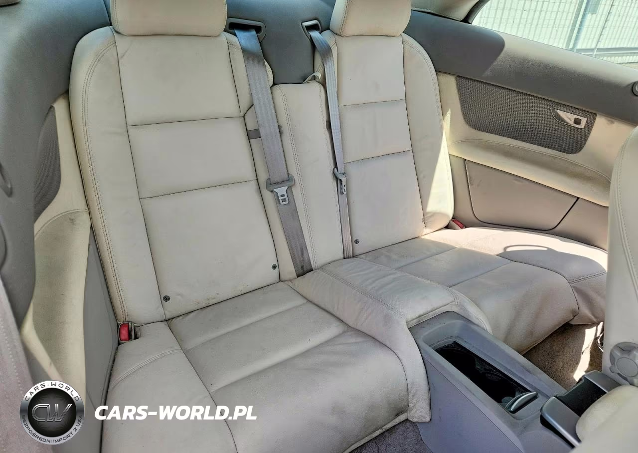 2010 Volvo C70 T5 VIN:YV1672MC3AJ091762 - 10