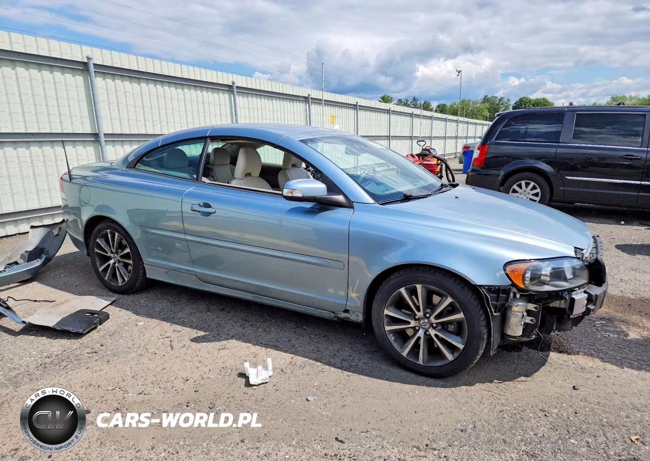 2010 Volvo C70 T5 VIN:YV1672MC3AJ091762 - 4