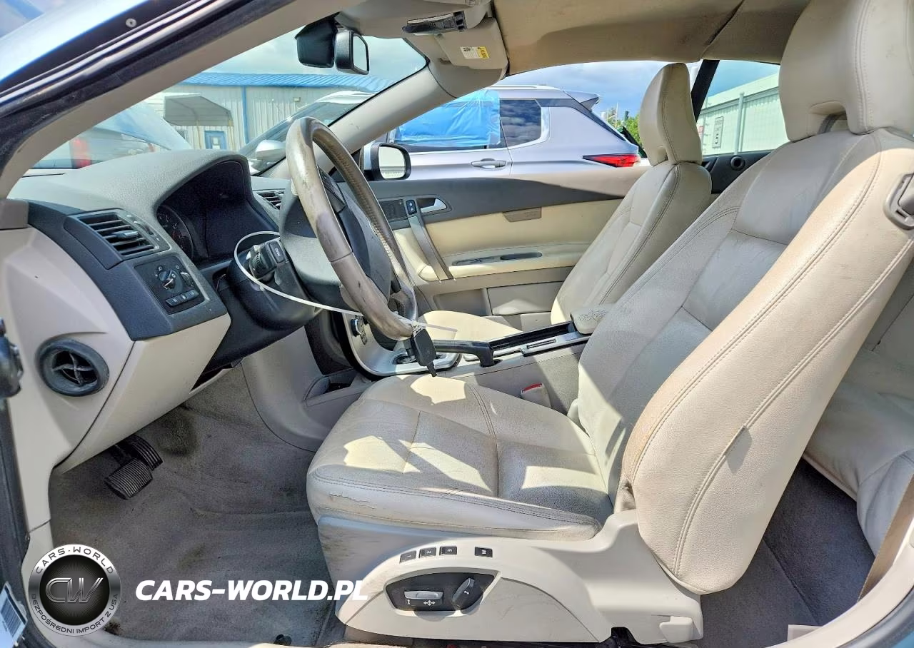 2010 Volvo C70 T5 VIN:YV1672MC3AJ091762 - 7