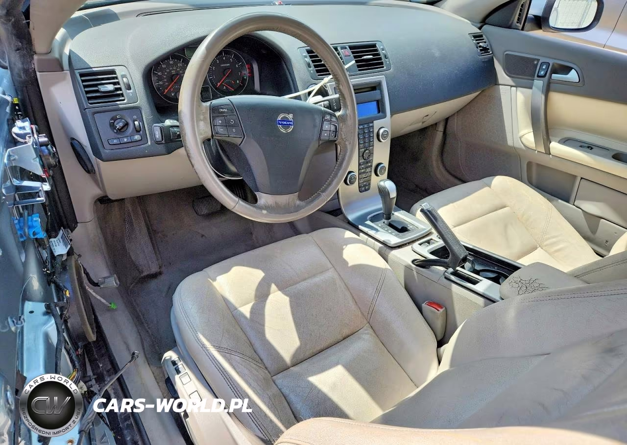 2010 Volvo C70 T5 VIN:YV1672MC3AJ091762 - 8
