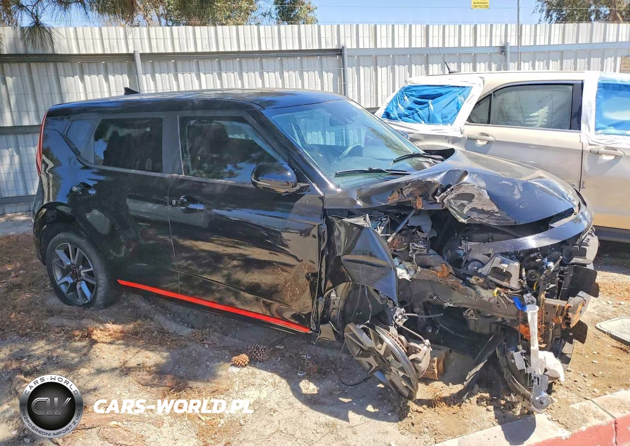 2020 Kia Soul Gt Line VIN:KNDJ63AU8L7720664 - 4