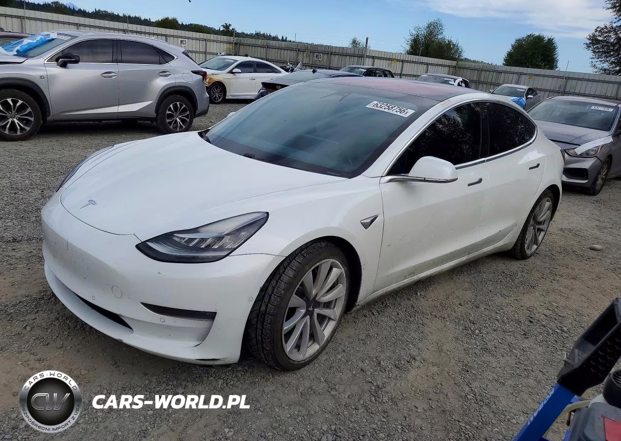 2018 Tesla Model 3 – zdjęcie 1 z 12