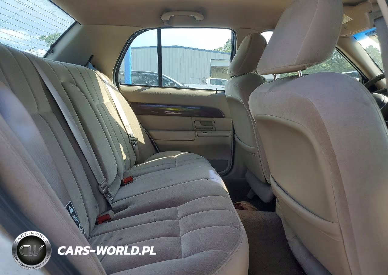 2003 Merc Grand Marquis VIN:2MEFM74W23X680400 - 10