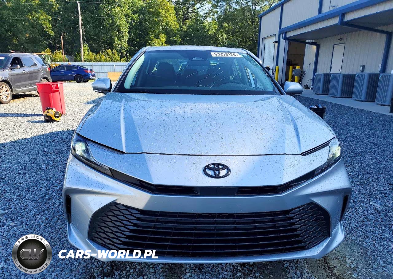 2026 Toyota Camry Le VIN:4T1DAACK7TU667755 - 5