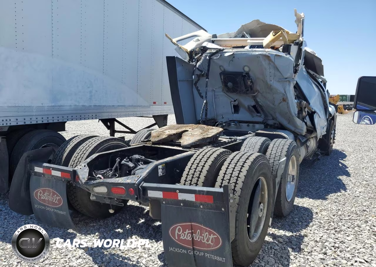 2023 Peterbilt 579 VIN:1XPBDP9XXPD779186 - 4