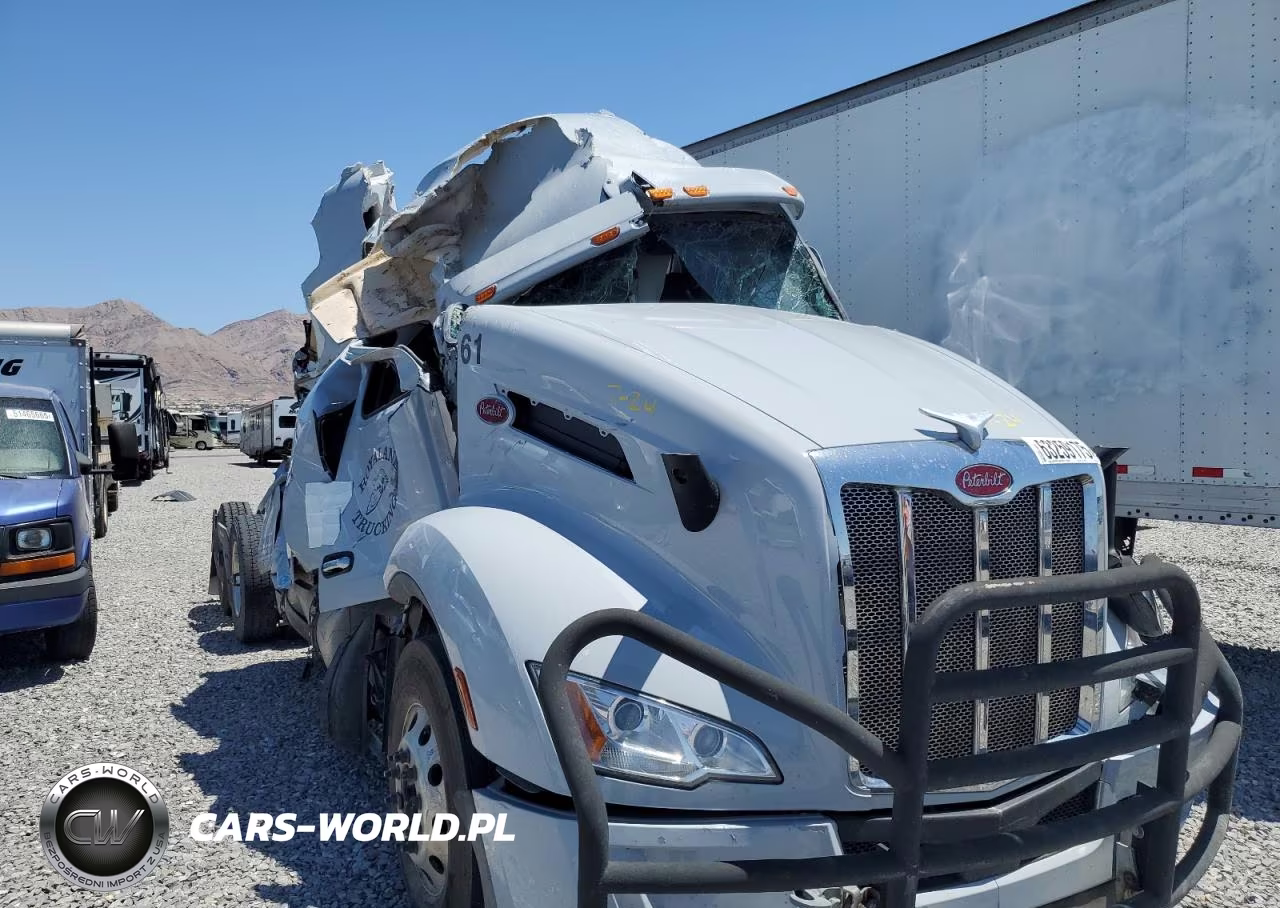 2023 Peterbilt 579 VIN:1XPBDP9XXPD779186 - 9