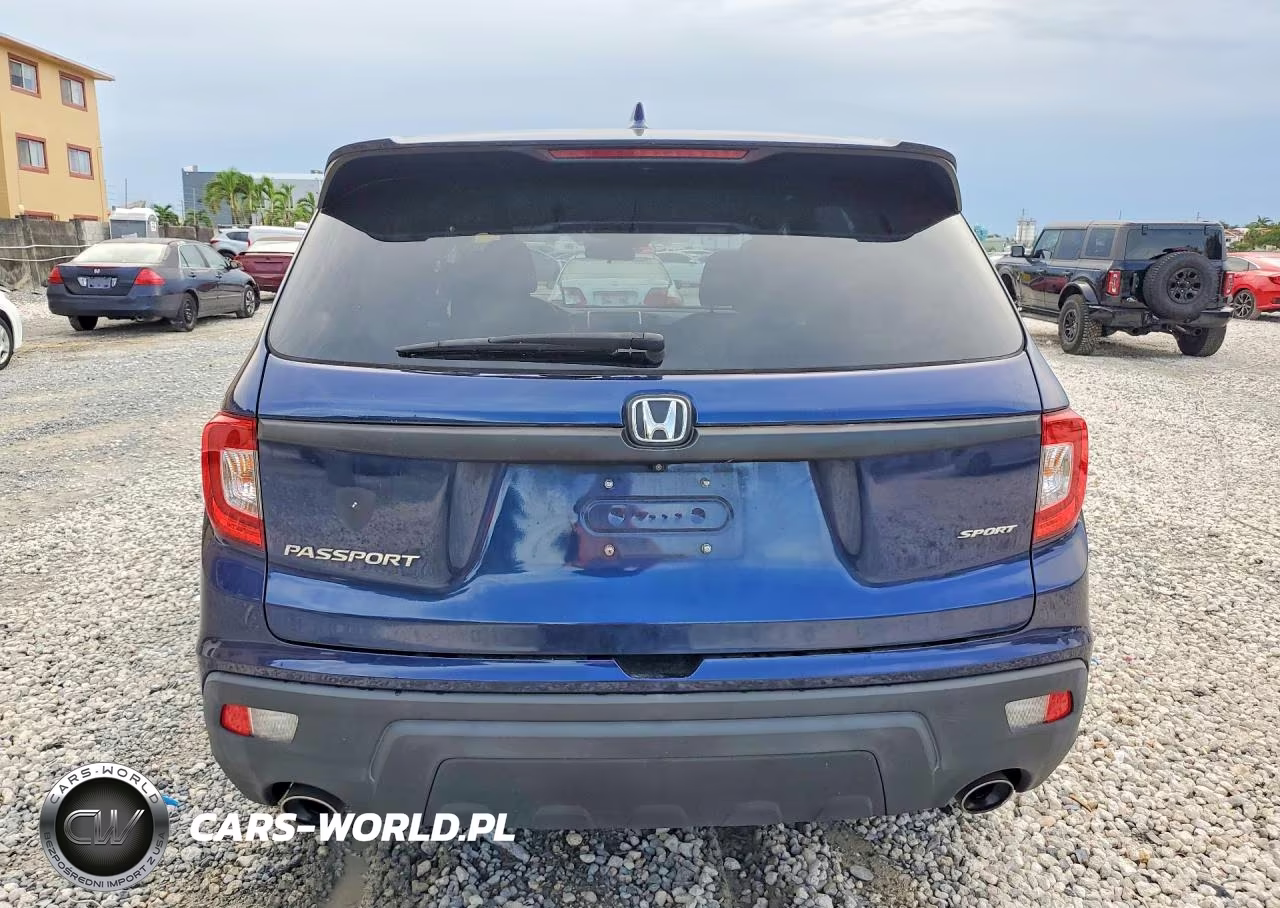 2019 Honda Passport Sport VIN:5FNYF7H2XKB010927 - 6