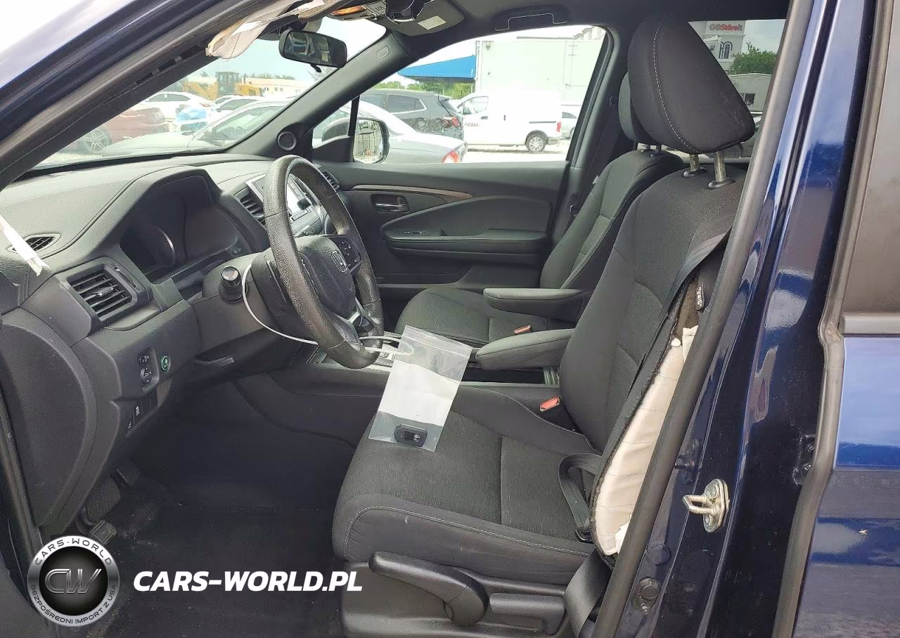 2019 Honda Passport Sport VIN:5FNYF7H2XKB010927 - 7