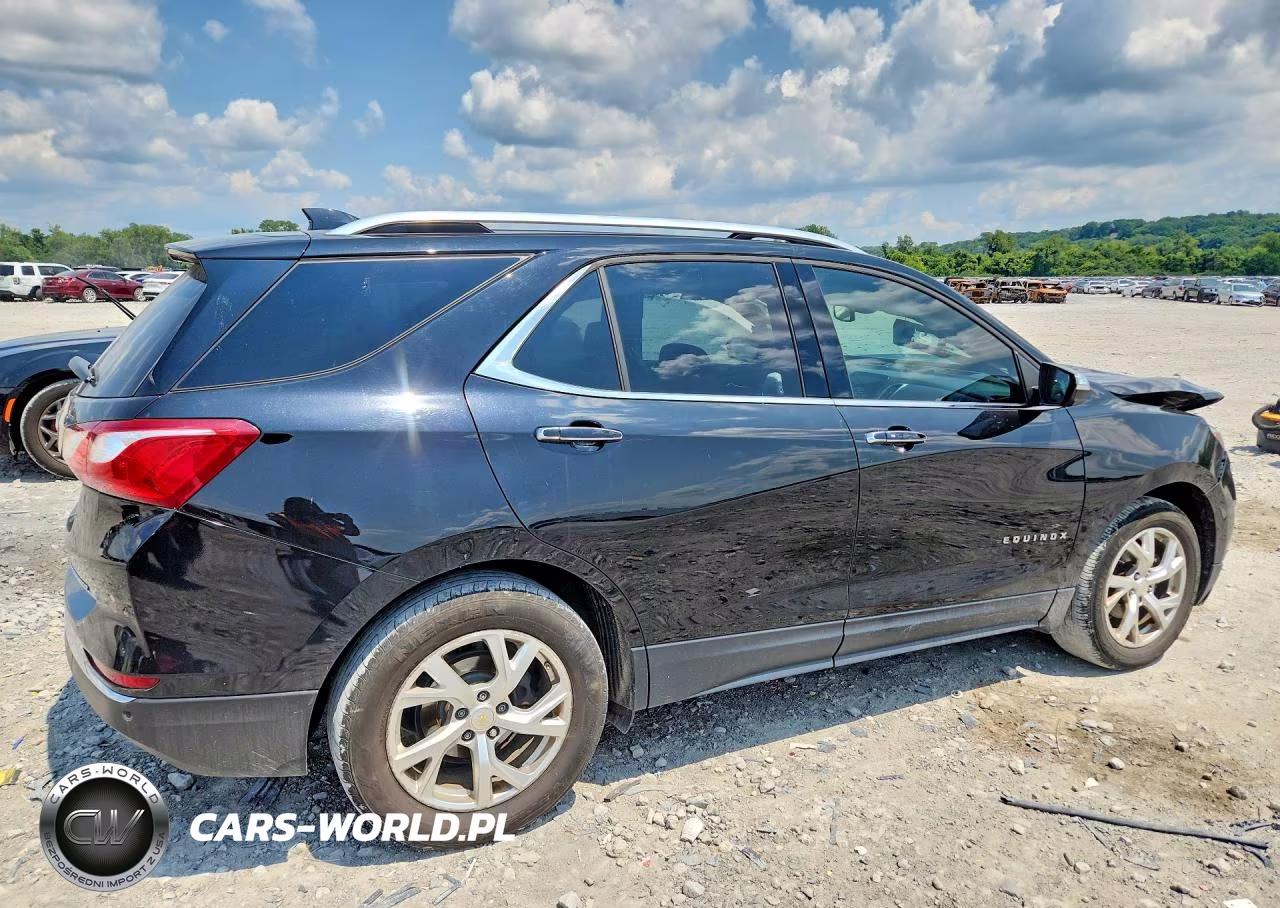 2020 Chevrolet Equinox Premier VIN:2GNAXXEV4L6220127 - 3