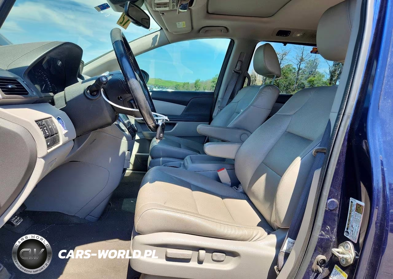 2017 Honda Odysssey VIN:4FNRL5H62HB003242 - 7