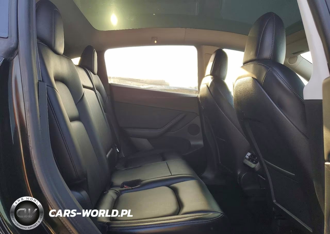 TESLA MODEL Y VIN:5YJYGAEE9MF137910 - 11