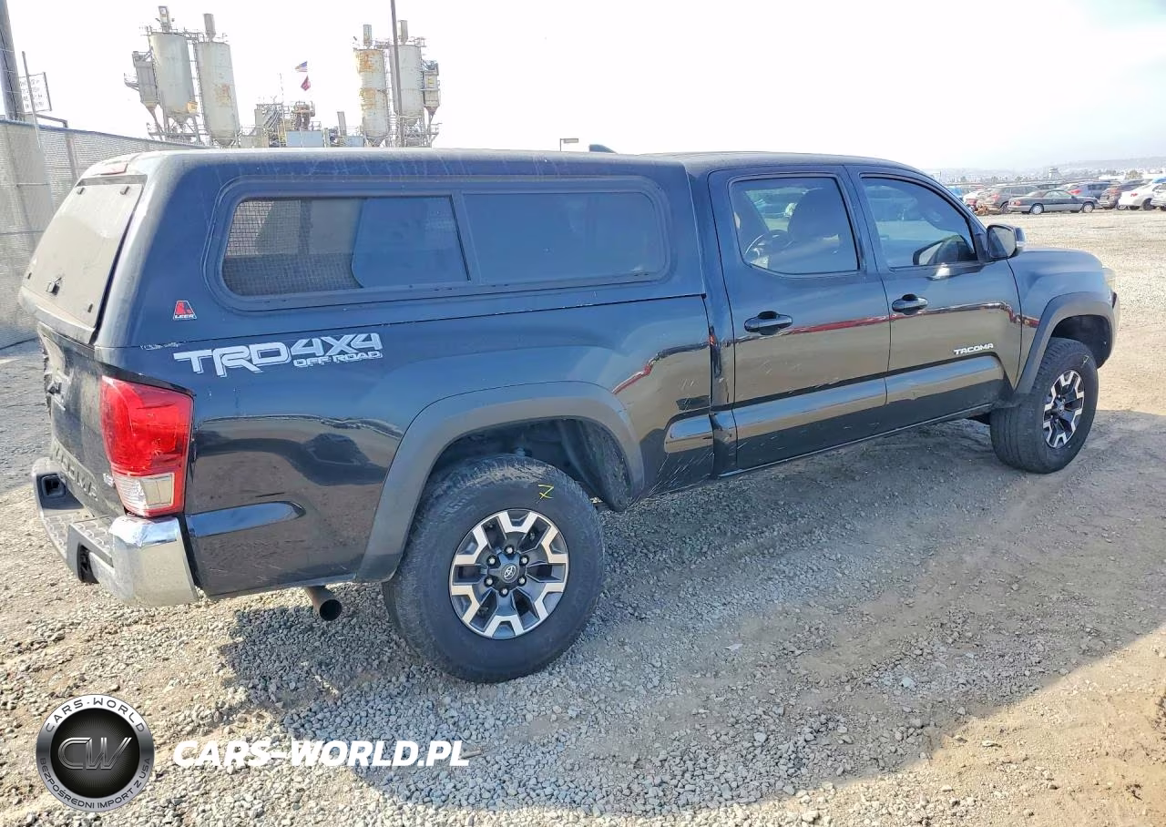 2016 Toyota Tacoma Trd Off-Road VIN:5TFDZ5BN4GX008827 - 3