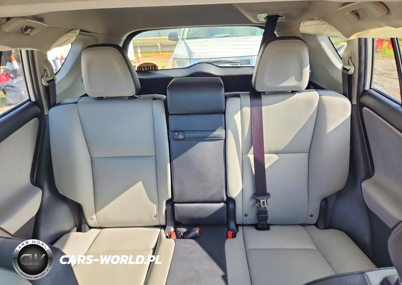 2018 Toyota Rav4 Hv Limited VIN:JTMDJREV7JD215537 - 10