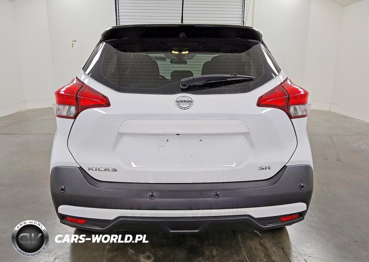 2020 Nissan Kicks Sr VIN:3N1CP5DVXLL490663 - 6