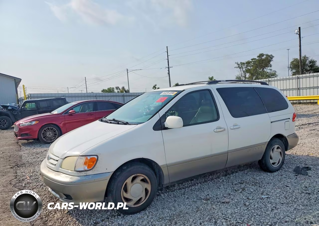 2002 Toyota Sienna Le