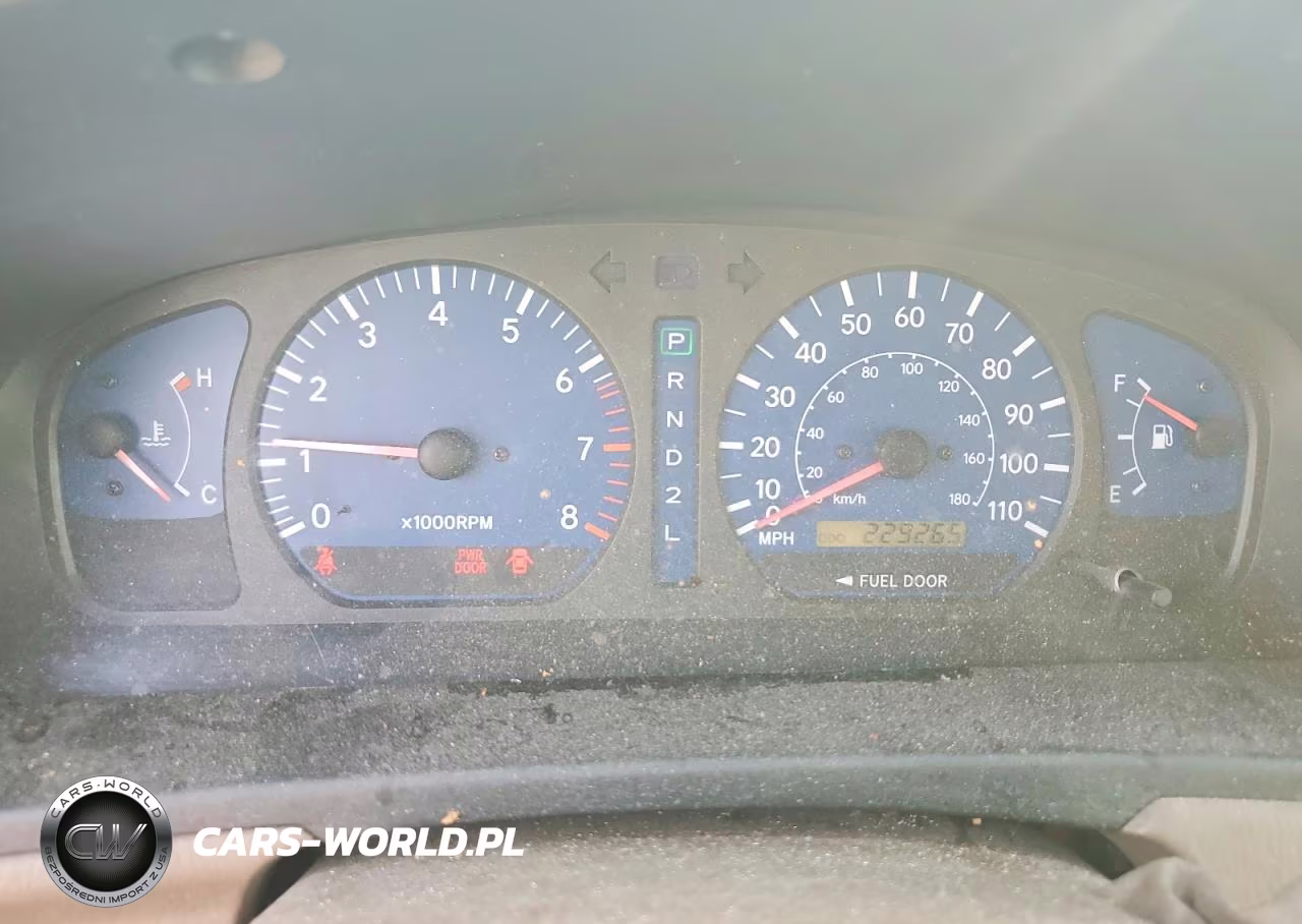 2002 Toyota Sienna Le VIN:4T3ZF13C72U495927 - 9