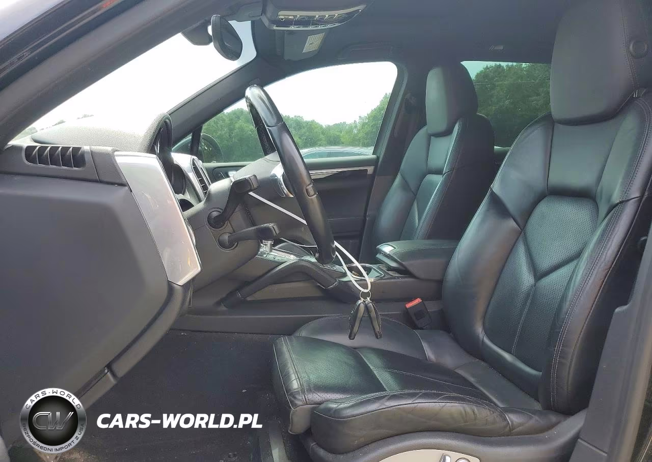 2013 Porsche Cayenne S Hybrid VIN:WP1AE2A21DLA16129 - 7