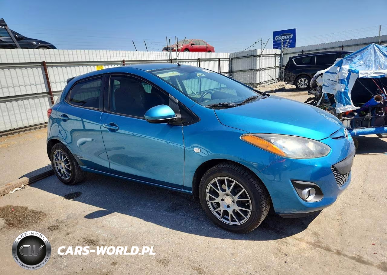 2011 Mazda Mazda2 VIN:JM1DE1HZ0B0125417 - 4