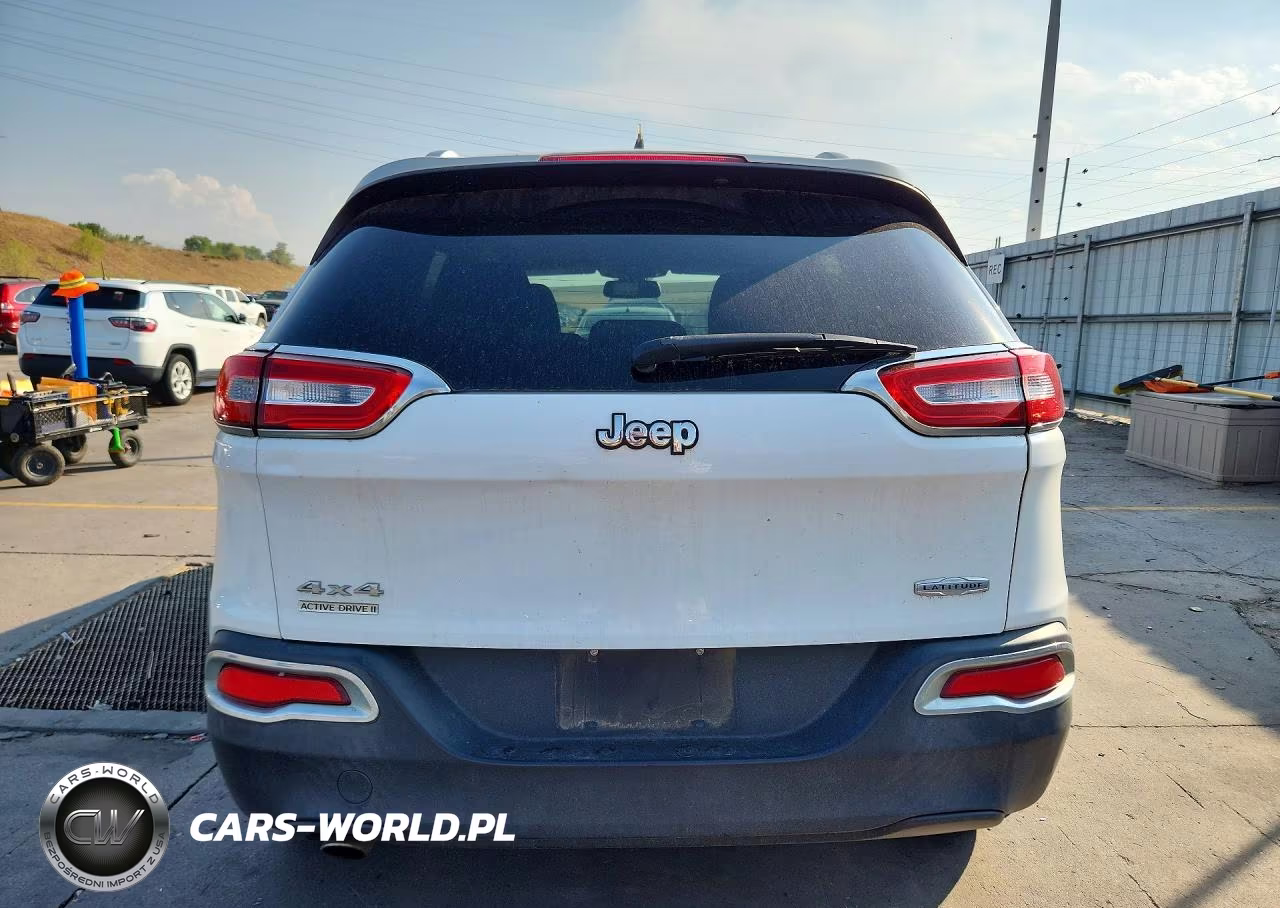 2014 Jeep Cherokee Latitude VIN:1C4PJMCB4EW224795 - 6