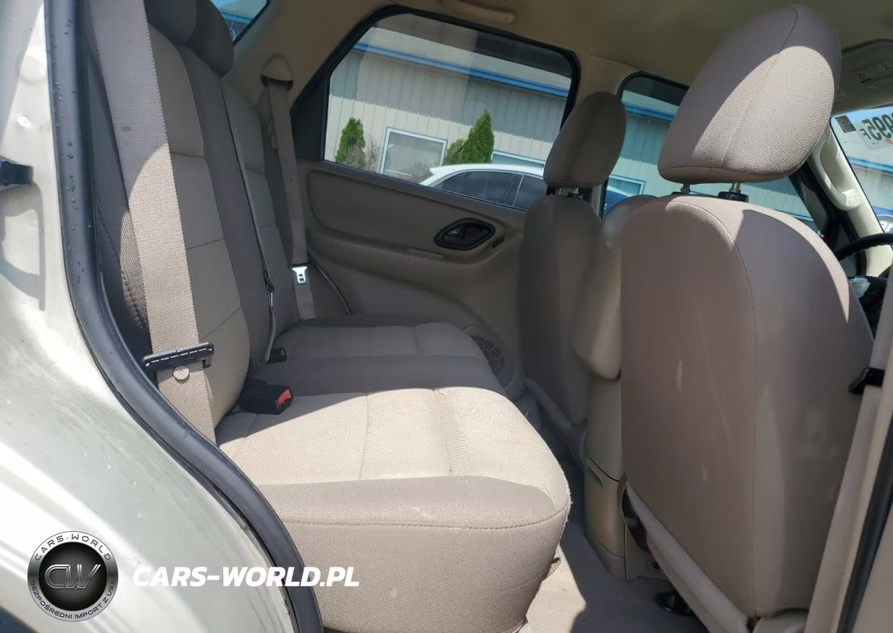 2005 Ford Escape Xls VIN:1FMYU02Z35KA02044 - 11