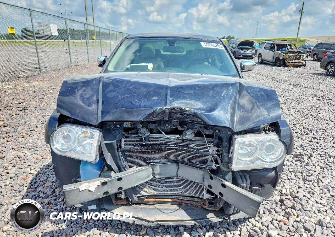 2007 Chrysler 300C VIN:2C3KA63H77H897158 - 5