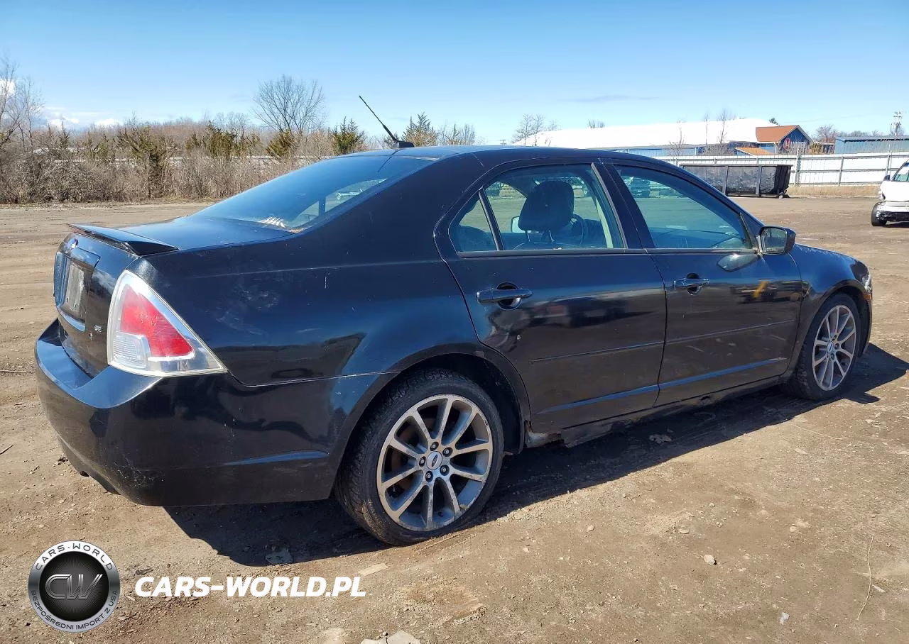 2009 Ford Focus VIN:3FAHP07Z09R186614 - 8