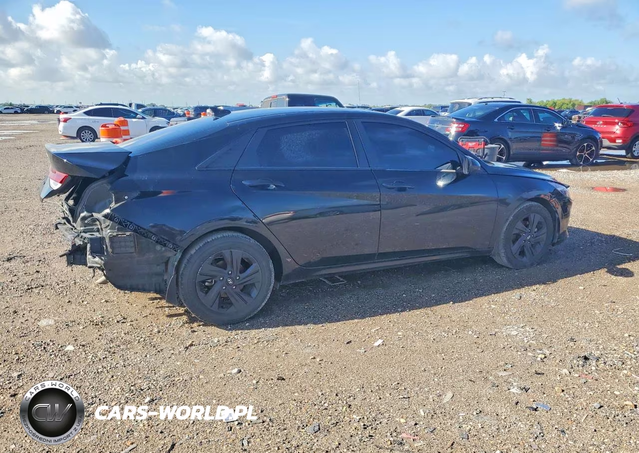 2023 Hyundai Elantra Sel VIN:KMHLM4AG0PU607762 - 3
