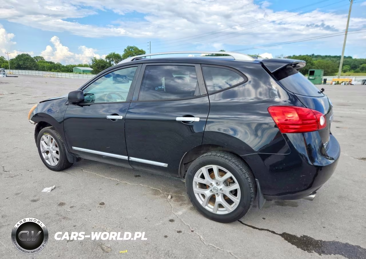 2012 Nissan Rogue S VIN:JN8AS5MT3CW252458 - 4