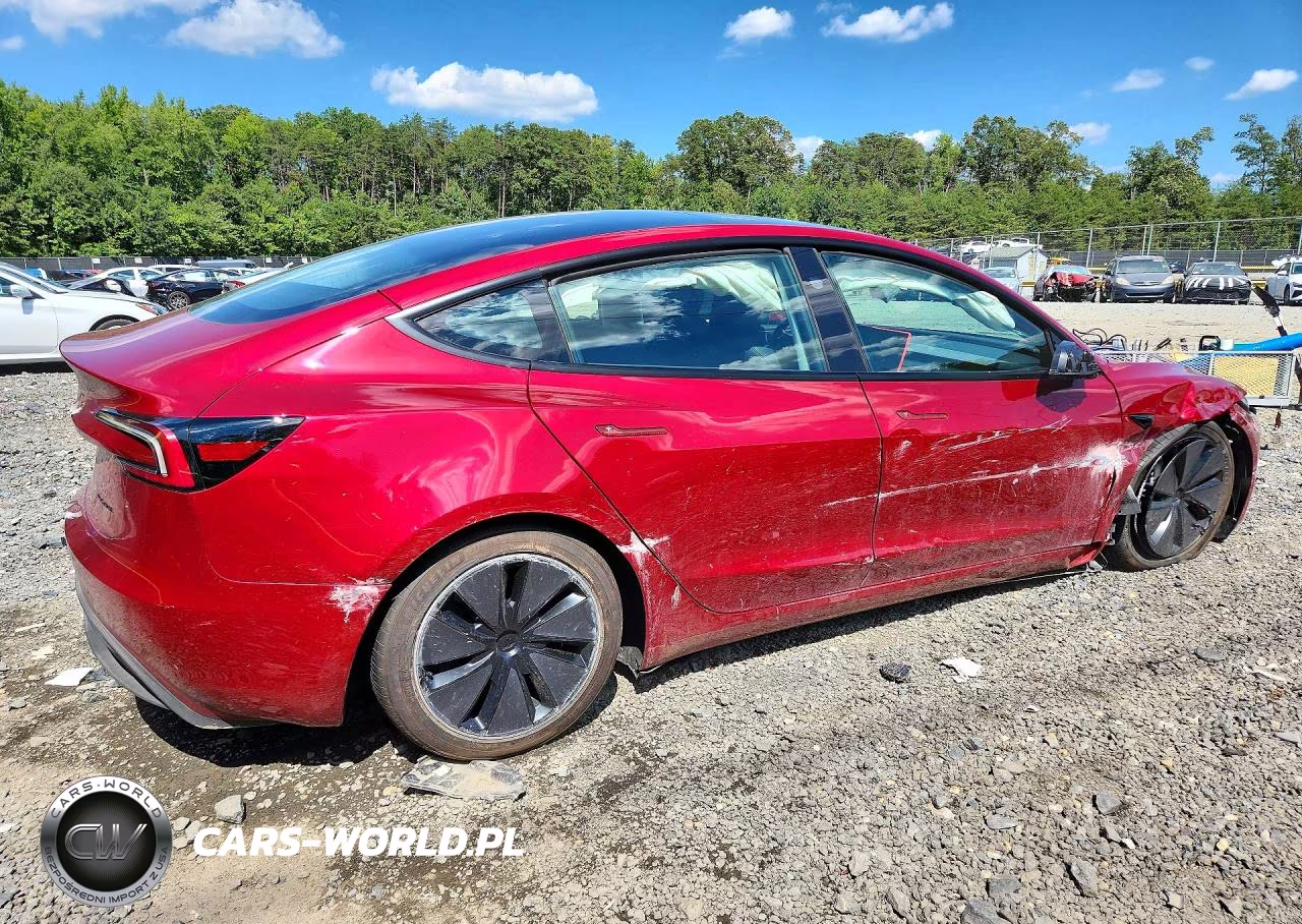 2026 Tesla Model 3 VIN:5YJ3E1EB1TF179945 - 3