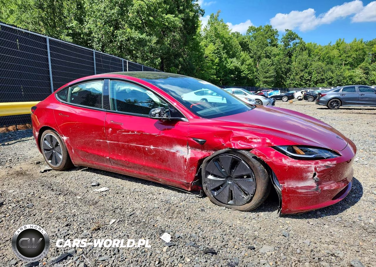 2026 Tesla Model 3 VIN:5YJ3E1EB1TF179945 - 4