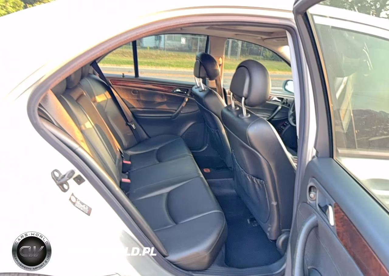 2003 Mercedes-Benz C 240 VIN:WDBRF61JX3F351952 - 6