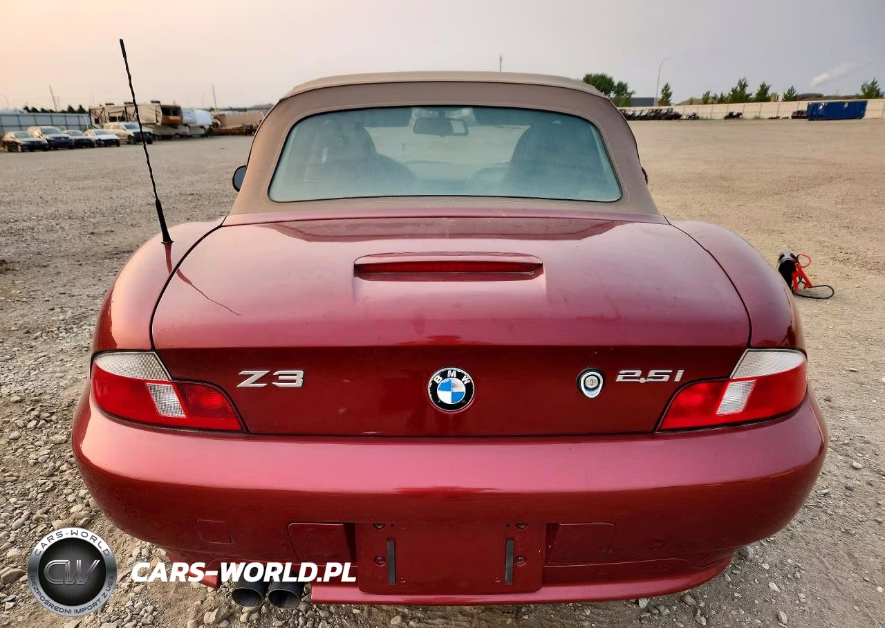 2001 BMW Z3 2.5 VIN:WBACN33451LM01555 - 6