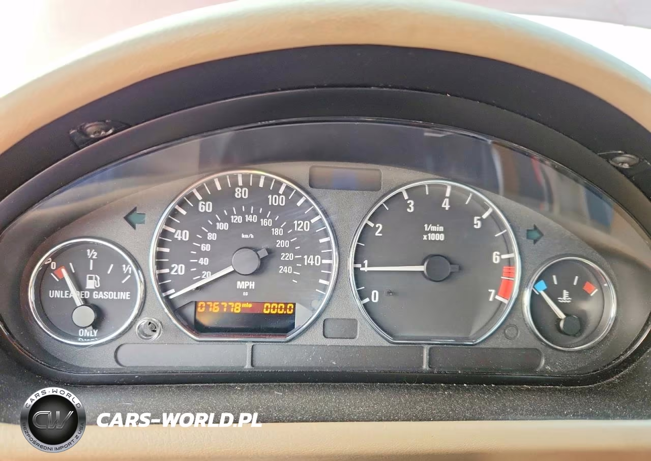 2001 BMW Z3 2.5 VIN:WBACN33451LM01555 - 9