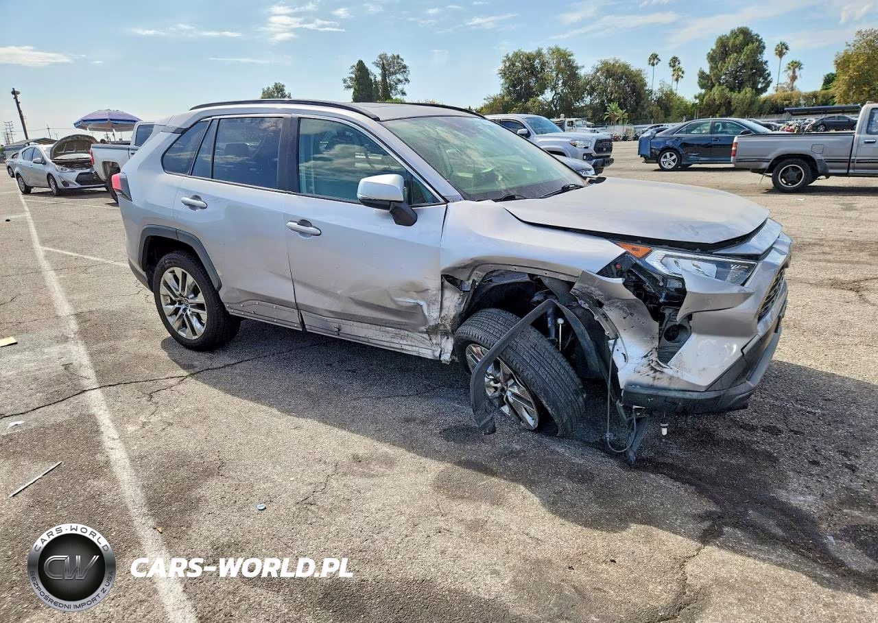 2019 Toyota Rav4 Xle Premium VIN:JTMA1RFV5KD511515 - 4