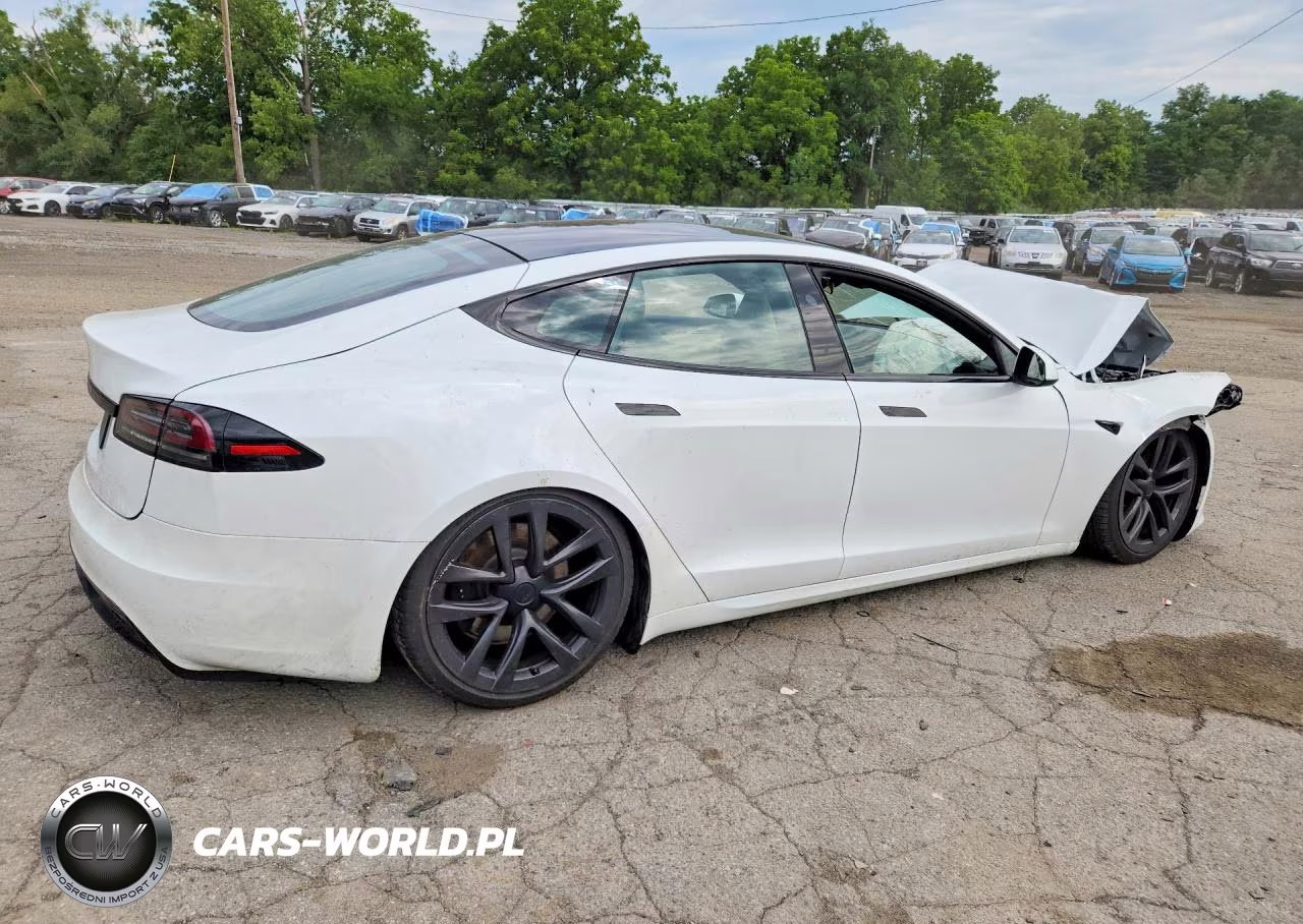2024 Tesla Model S VIN:5YJSA1E50RF537062 - 3