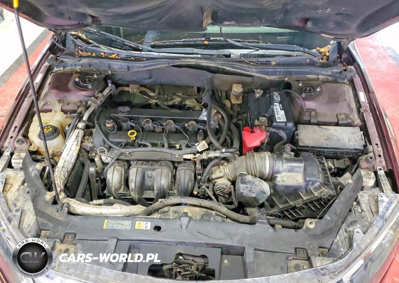 2012 Ford Fusion S VIN:3FAHP0GA2CR347708 - 11