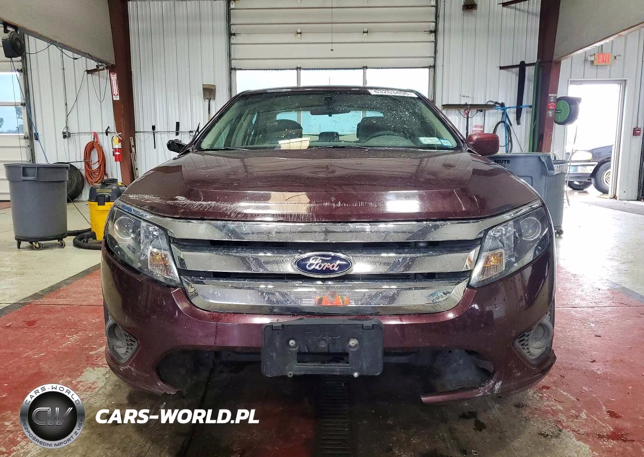 2012 Ford Fusion S VIN:3FAHP0GA2CR347708 - 5
