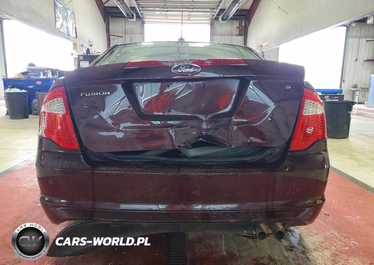2012 Ford Fusion S VIN:3FAHP0GA2CR347708 - 6