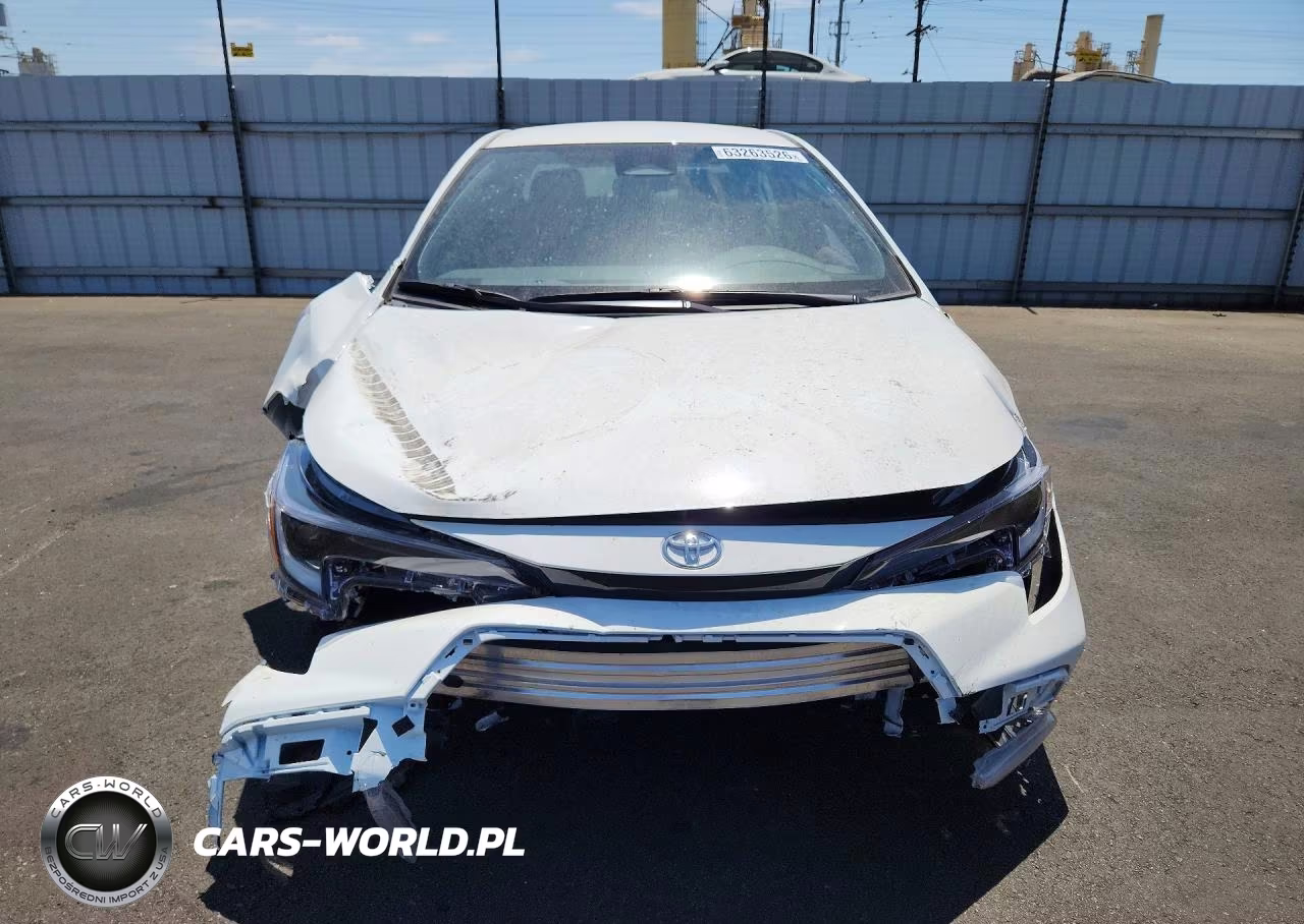 2026 Toyota Corolla Se VIN:JTDS4MCE3T3527982 - 5