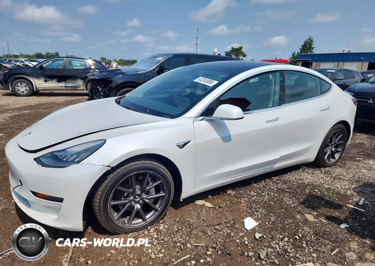 2020 Tesl Model 3 Awd 4D Sedan Long Rang – zdjęcie 1 z 12
