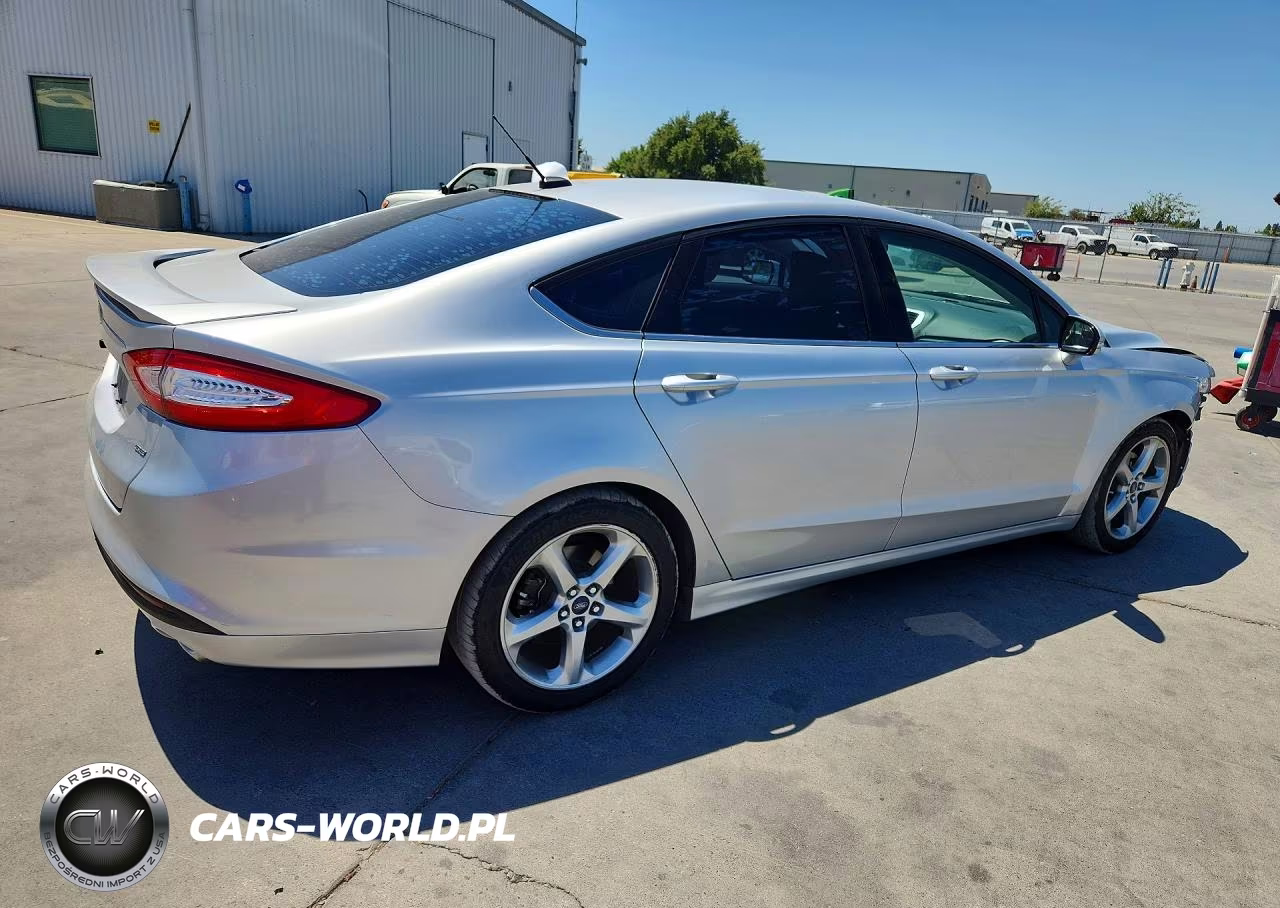 2014 Ford Fusion Se VIN:3FA6P0H73ER323740 - 3