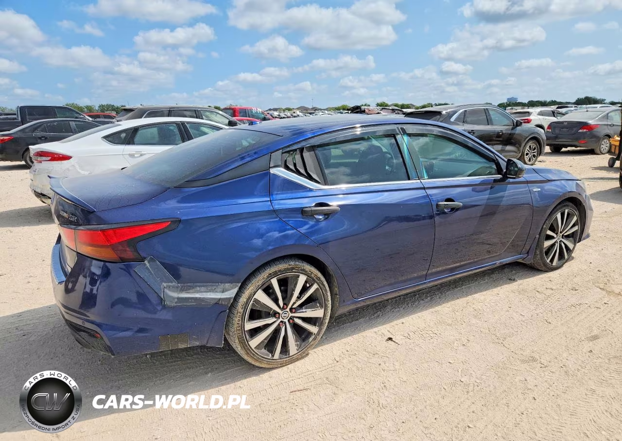 2022 Niss Altima Fwd 4D Sedan 2.0L Sr VIN:1N4AL4CV3NN346005 - 3
