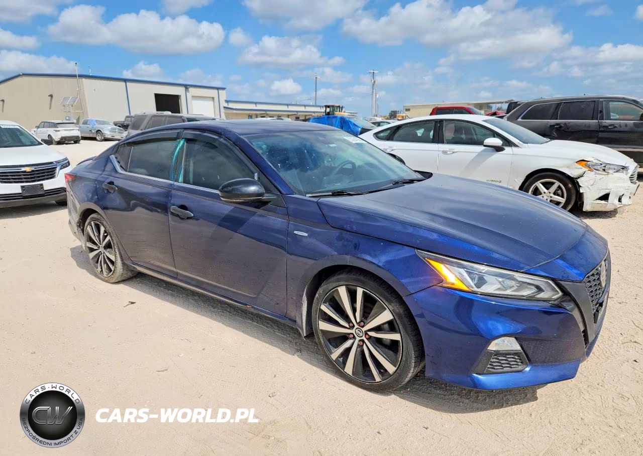 2022 Niss Altima Fwd 4D Sedan 2.0L Sr VIN:1N4AL4CV3NN346005 - 4