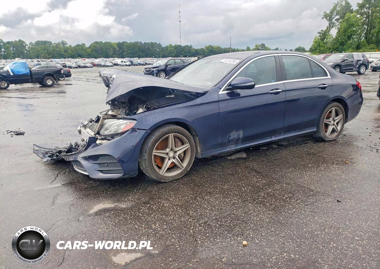 2017 Mercedes-Benz E 300 4Matic – zdjęcie 1 z 12