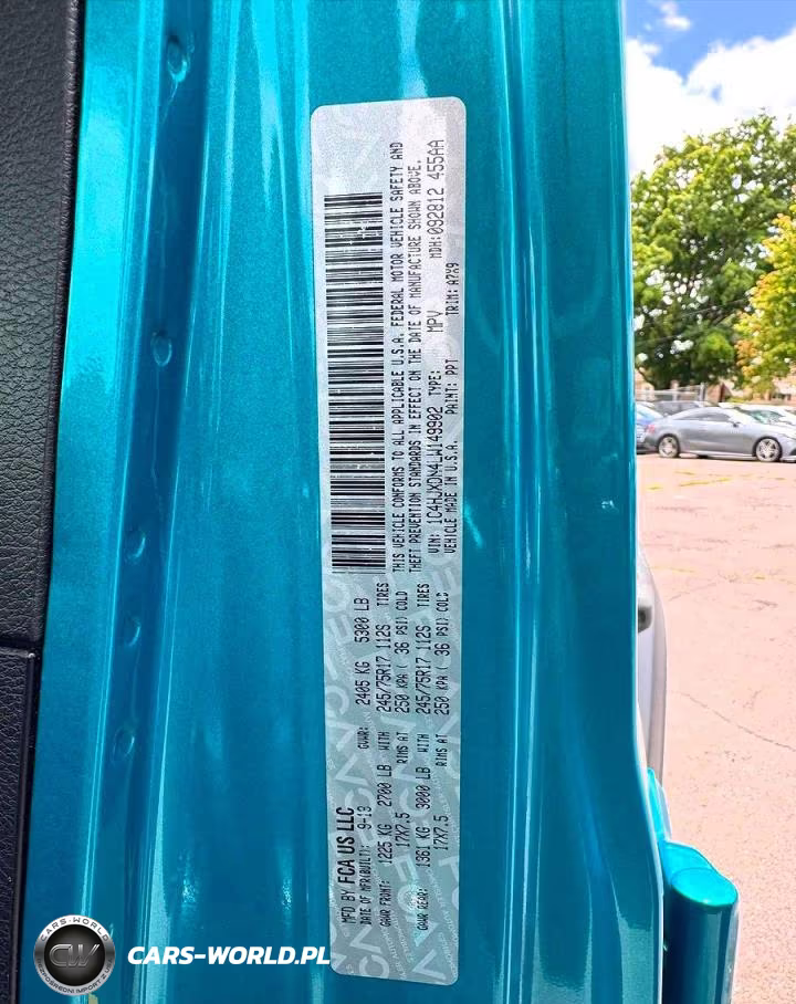 2020 Jeep Wrangler Unlimited Sport VIN:1C4HJXDN4LW149902 - 10