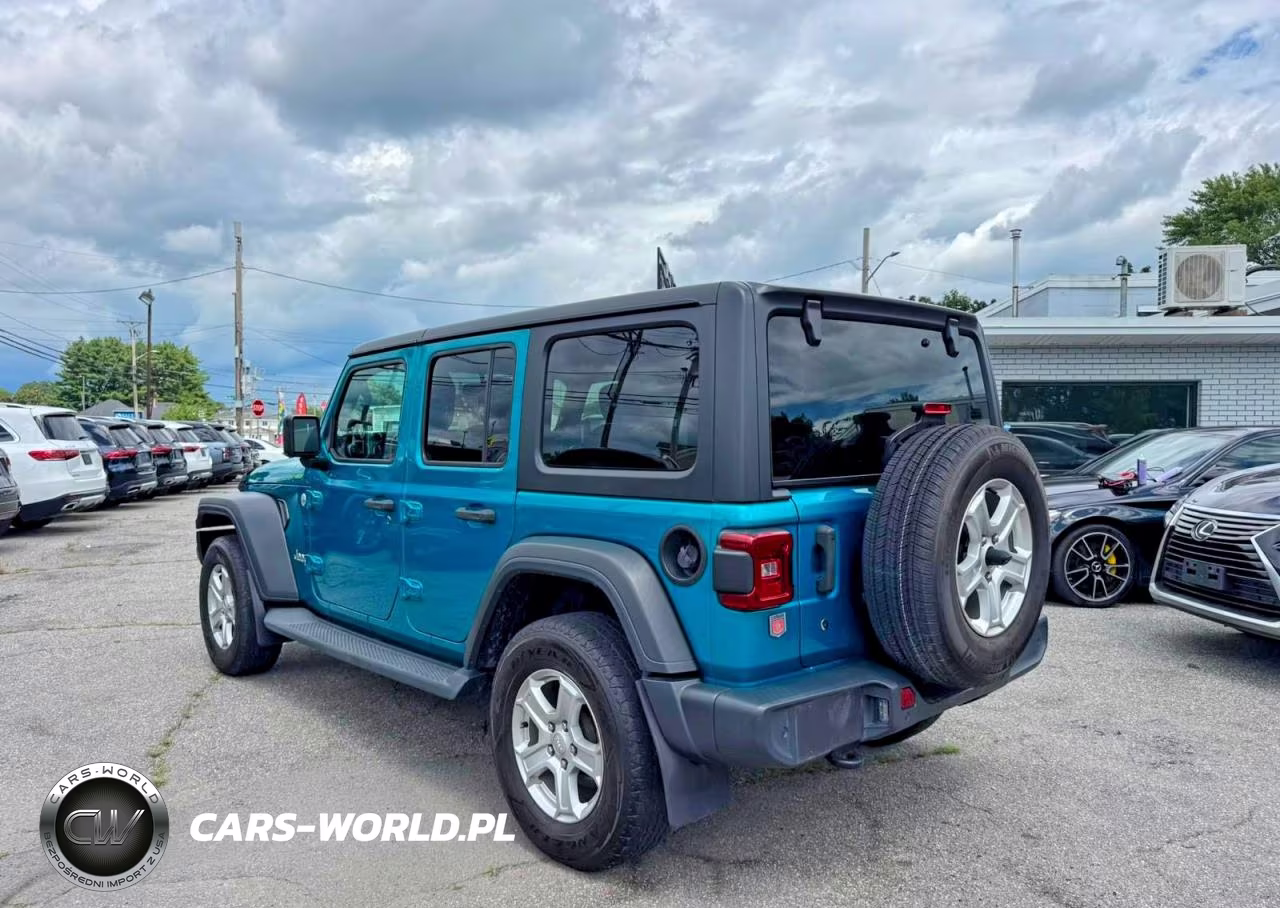 2020 Jeep Wrangler Unlimited Sport VIN:1C4HJXDN4LW149902 - 3