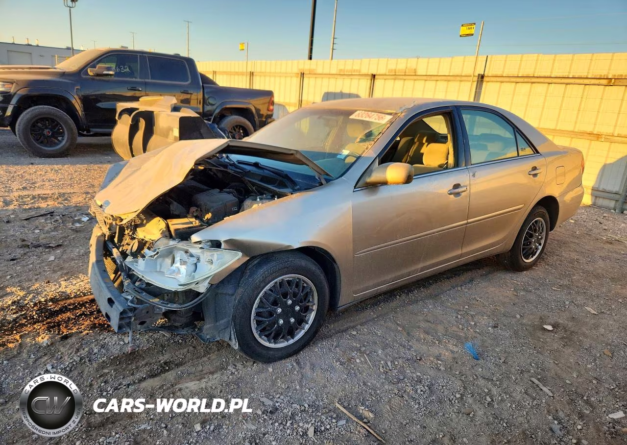 2004 Toyota Camry Le