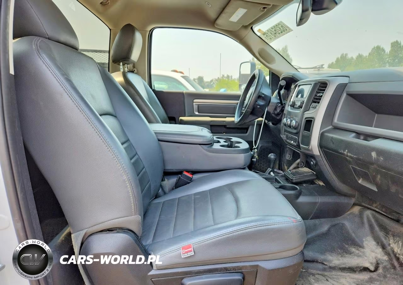 2017 Ram 5500 Hd Drw 4Wd Svc Body VIN:3C7WRNBJ6HG604231 - 10