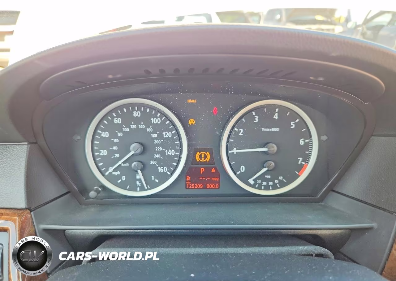 2007 BMW 525 Xi VIN:WBANF335X7CS41454 - 9