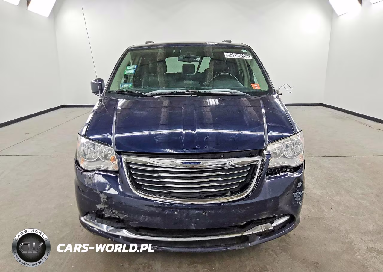 2016 Chrysler Town & Country Touring VIN:2C4RC1BG3GR305345 - 5